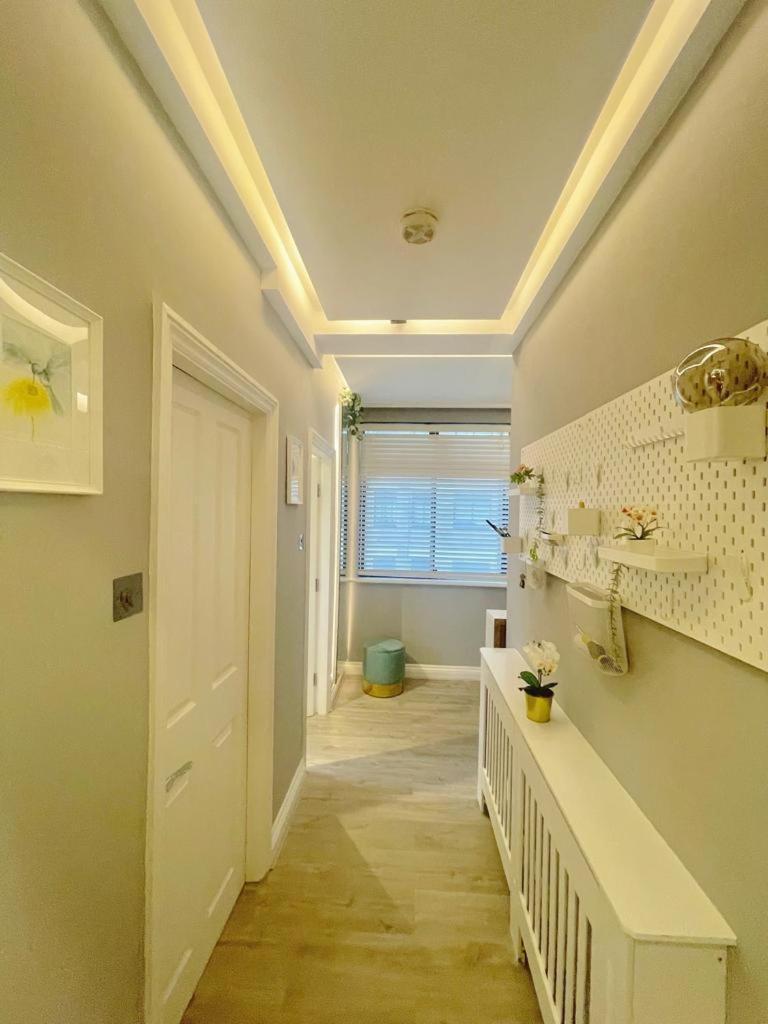 Stylish, Fully Equipped Central Apartment Beside Hyde Park Londra Esterno foto