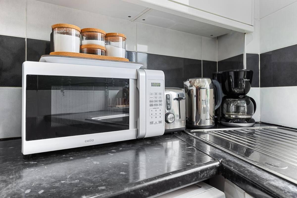 Stylish, Fully Equipped Central Apartment Beside Hyde Park Londra Esterno foto